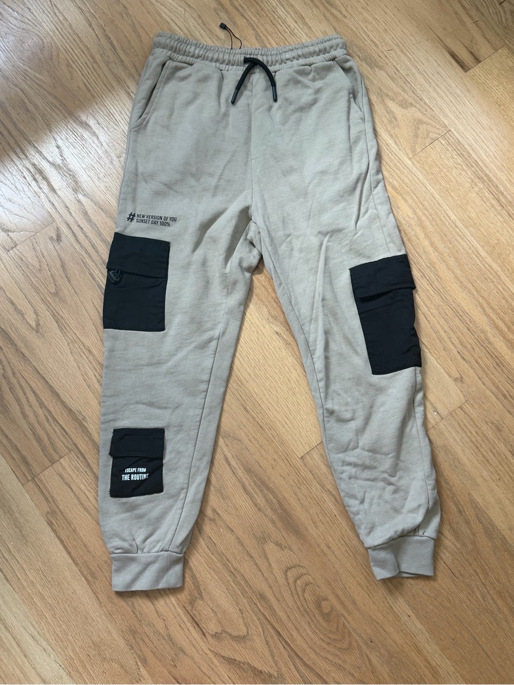 Zara Beige Jogger Sweatpants with Black Cargo Pockets